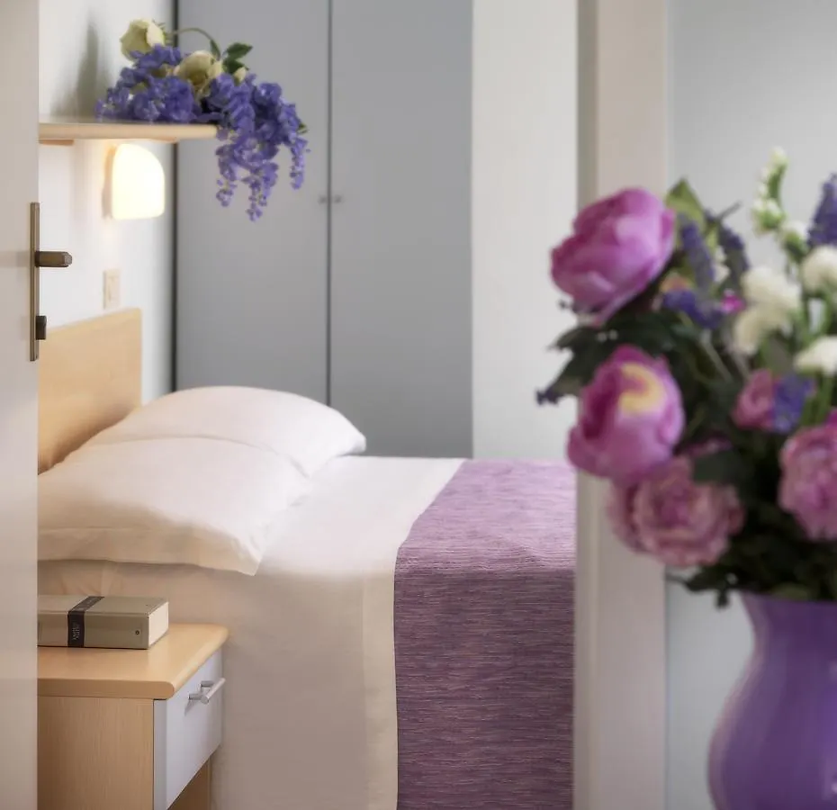 Hotel Albicocco Riccione