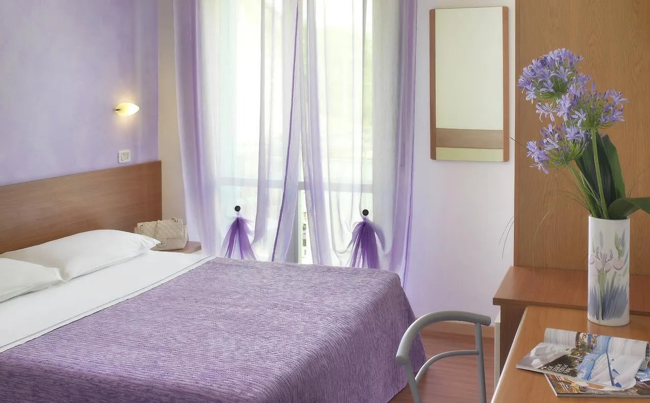 Hotel Albicocco Riccione