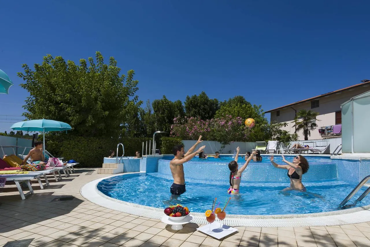 Hotel Albicocco Riccione